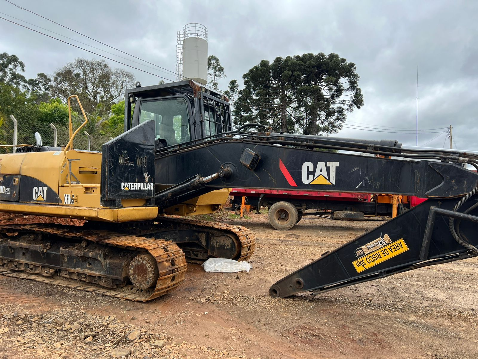 Escavadeira Florestal CAT 320DFM 